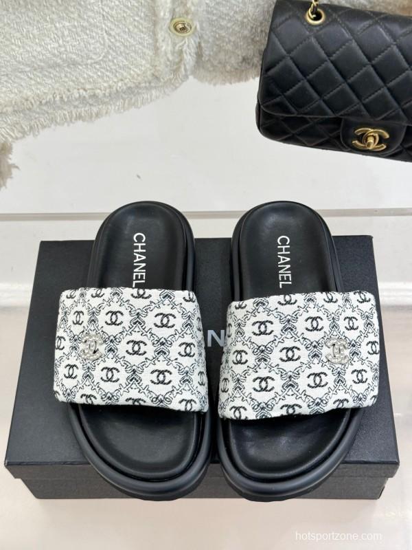 2025 Slippers Chanel Black White Nylon Slippers