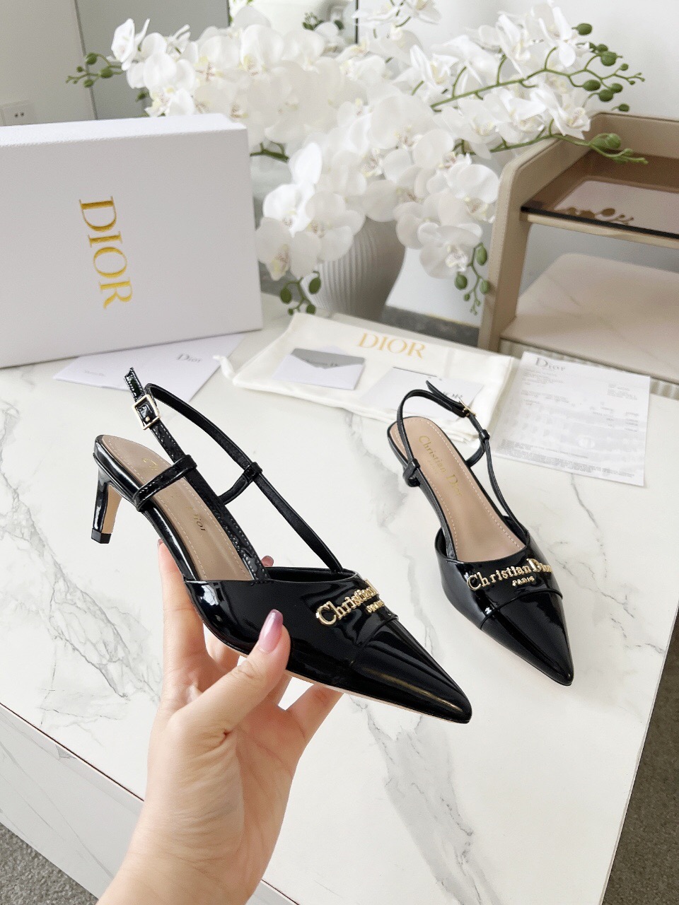 2025 Women Dior Black Patent Leather Slingback Heels KFY00310