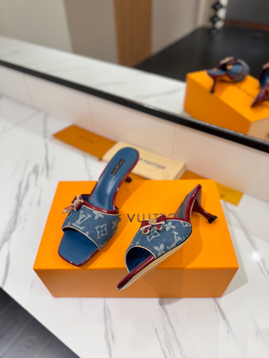 2025 Women Louis Vuitton Blue Denim Leather Mules