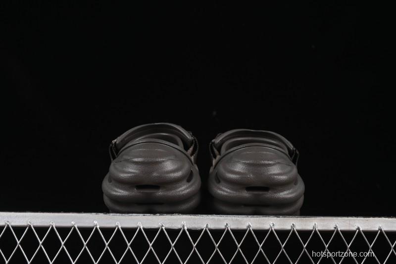 Crocs Bobs Flat Heel Closed Toe Slip-On Beach Clog Sandals - B.D4