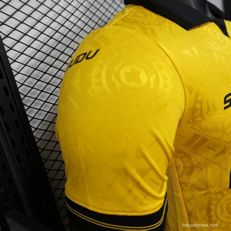 Player Version 25/26 Wolverhampton Wanderers Home Jersey