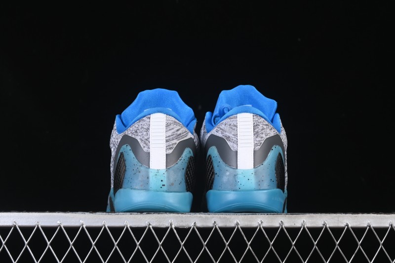Nike Kobe 9 Elite Low XDR Performance Basketball Shoes - 677992-041