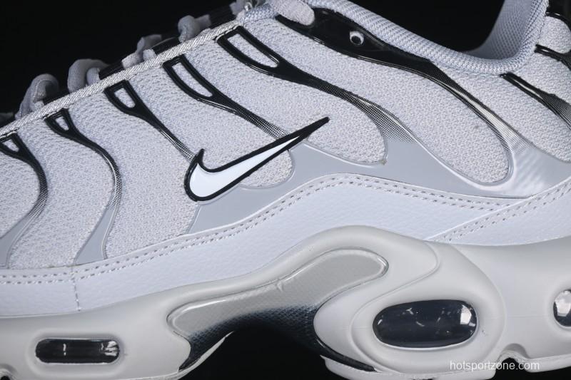 Nike Air Max Plus Retro Running Shoes with Air Cushion Technology - 852630-021