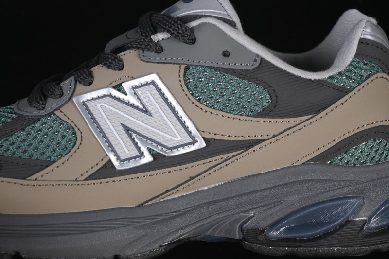 New Balance 2010 Series Retro Casual Running Shoes with Suede and Mesh Upper - U2010AGY