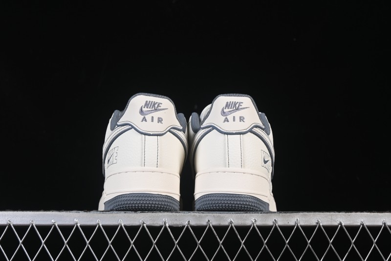 Nike Air Force 1 '07 Low Casual Sneakers with Full-Length Air Cushion - JP8028-014