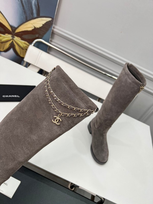 Chanel 2025/SS Quilted Leather Chain CC Logo Flat Ankle Boots - LY00510