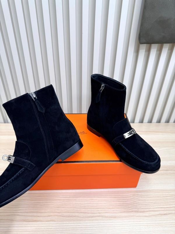 Hermes Kelly Buckle Ankle Boots - LY00390