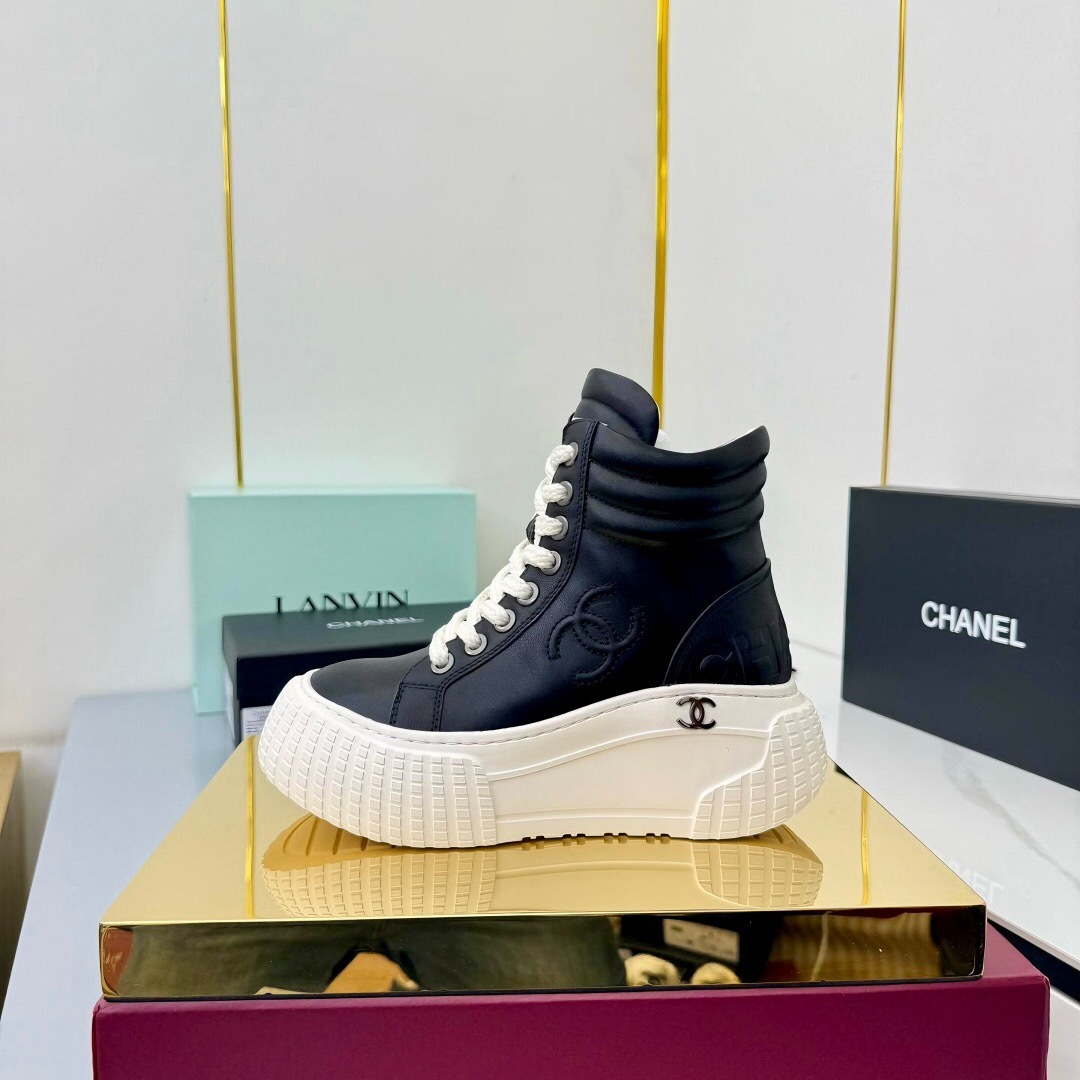 Chanel 2025/SS Classic Short Boots Essential for Autumn/Winter Season - LY00400
