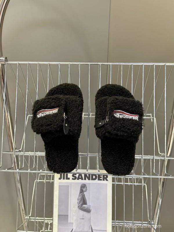 Balenciaga 2025/SS Couple Edition Coca-Cola Logo Furry Slippers - KFY00230