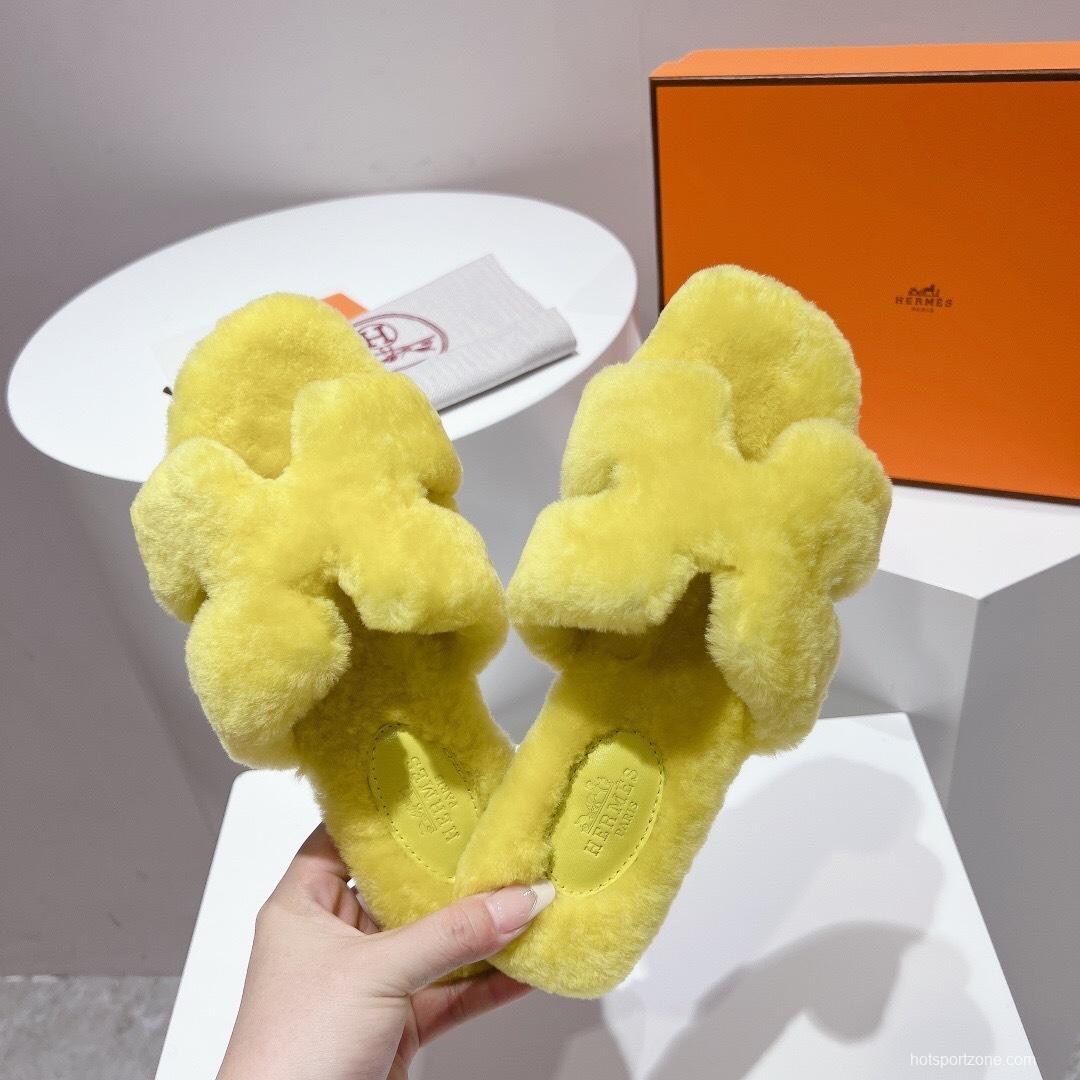 Hermès Teddy Wool H Slippers Flat Sole Fur Slides - LY00240
