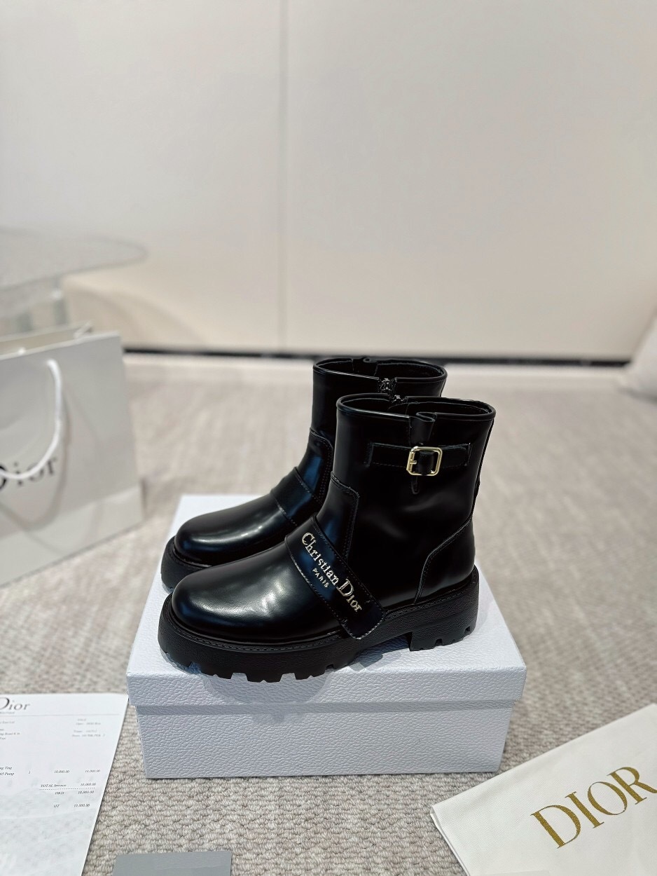 DIOR CHRONO Ankle Boots with CD Logo and Exclusive Zipper - LY00340