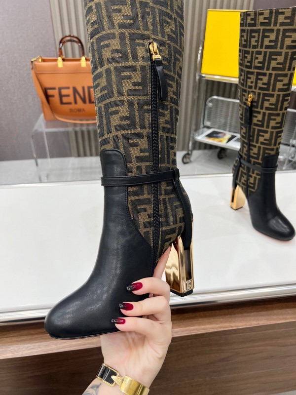 FENDI Delfina Round Toe Boots with FF Buckle and Heel Detail - LY00