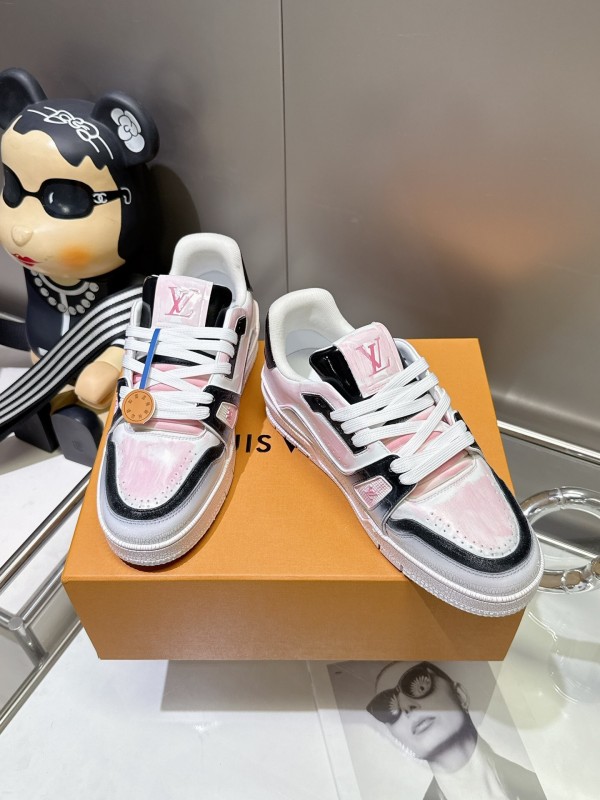 Louis Vuitton Trainer Basketball Series Cracked Ice Glue Process Sneakers - LY00490