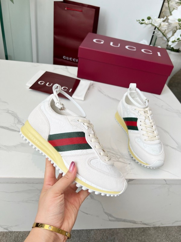 Gucci Women's Casual Shoes with GG Supreme Print and Metal Bit - AS00330