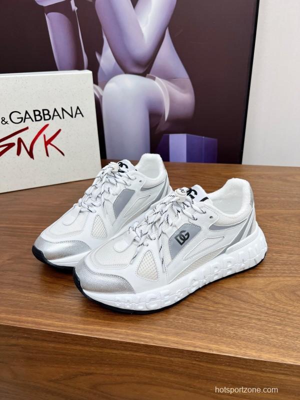 Dolce & Gabbana 2025 SS Casual Shoes with Exaggerated Fashion Style - AS00320