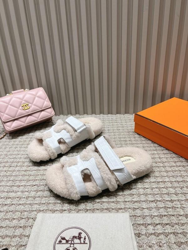 H Sandals 2025 Spring Summer Collection Lightweight Comfort Flip Flops - LY00280