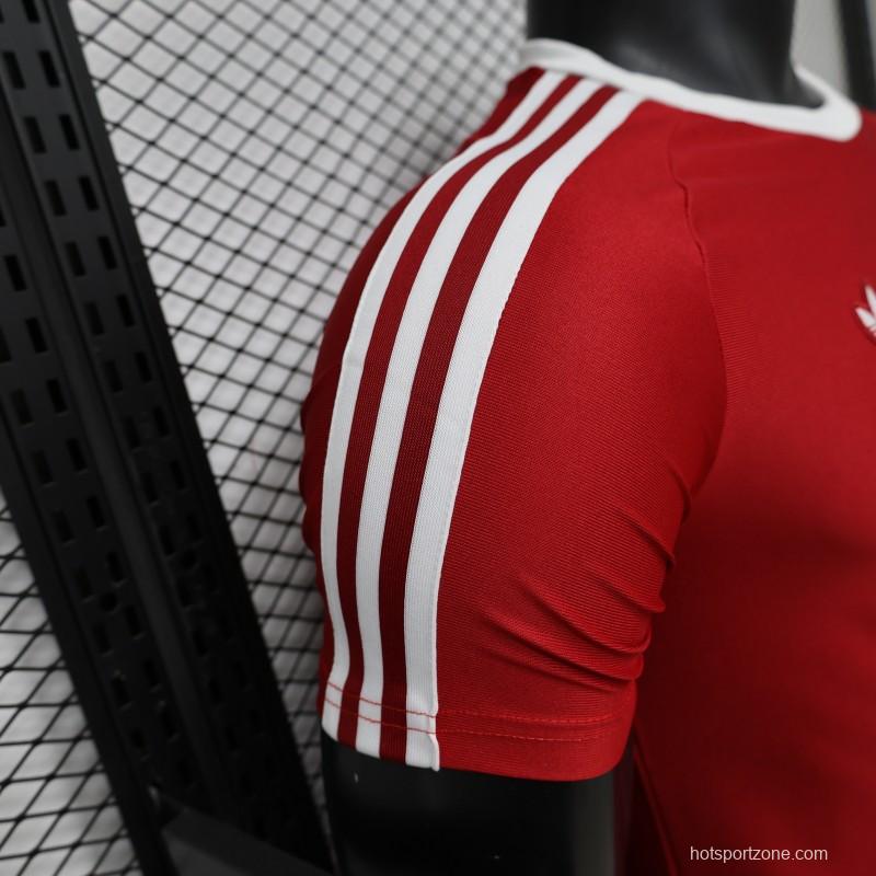 Player Version 26/27 Manchester United Red with White Three-Stripe Shoulders Jersey