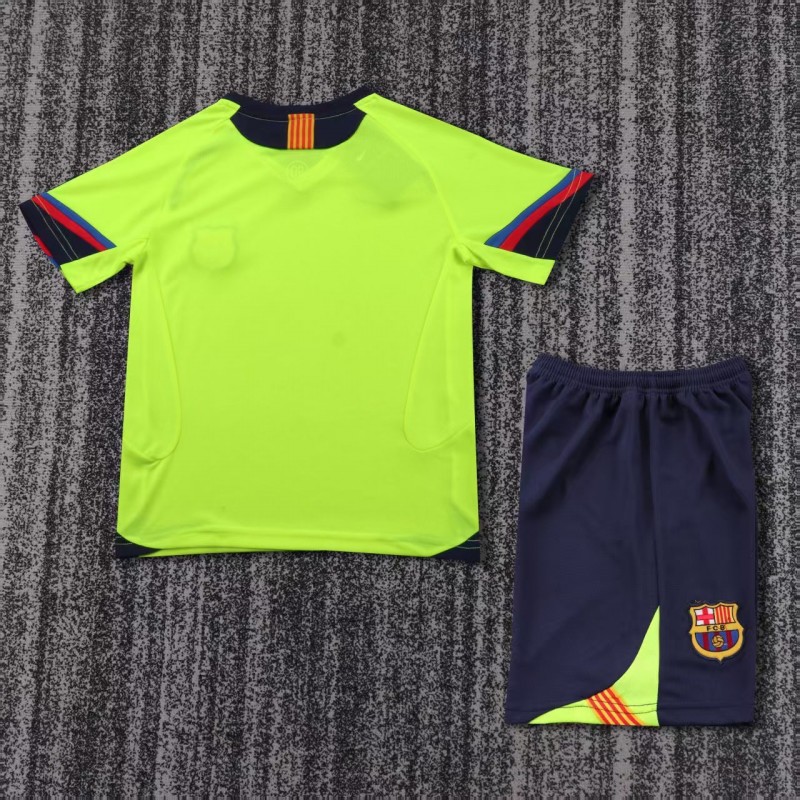 Retro Kids 05/06 Barcelona Away Jersey
