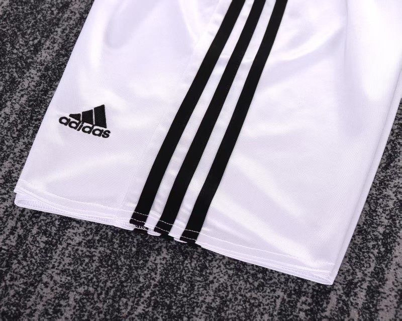 Retro Kids 04/05 Real Madrid Home Jersey