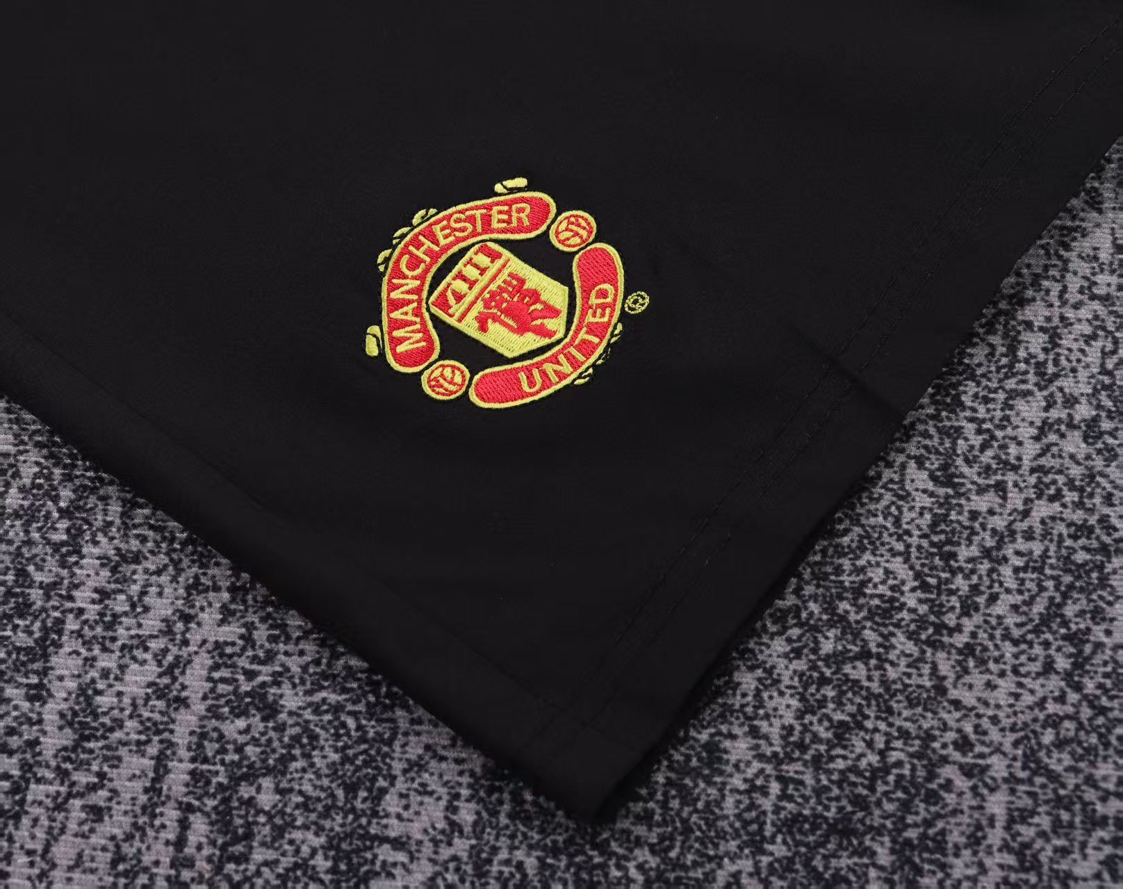 Retro Kids 03/04  Manchester United Away Jersey