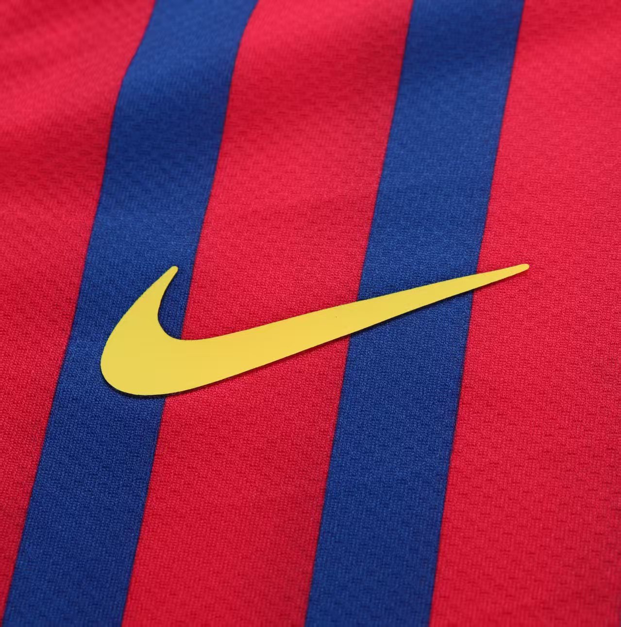 Retro Kids 11/12  FC Barcelona Home Jersey