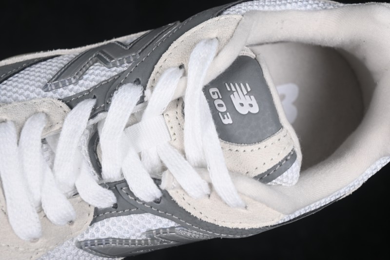 New Balance 603 Series Retro Casual Running Shoes with Breathable Mesh Upper - M6031CK
