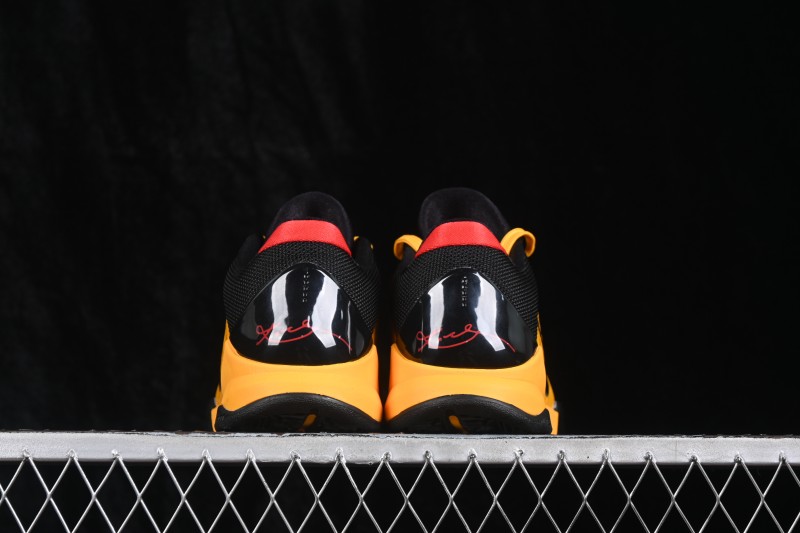 Nike Zoom Kobe 5 Chaos Professional Basketball Shoes with Zoom Air Cushioning - CD4991-700