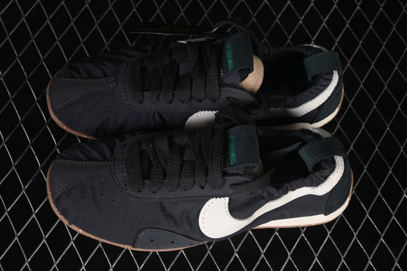 Nike x Jacquemus Moon Shoe SP Low-Top Ballet-Inspired Lifestyle Sneakers with Suede Overlays - HV8547-001