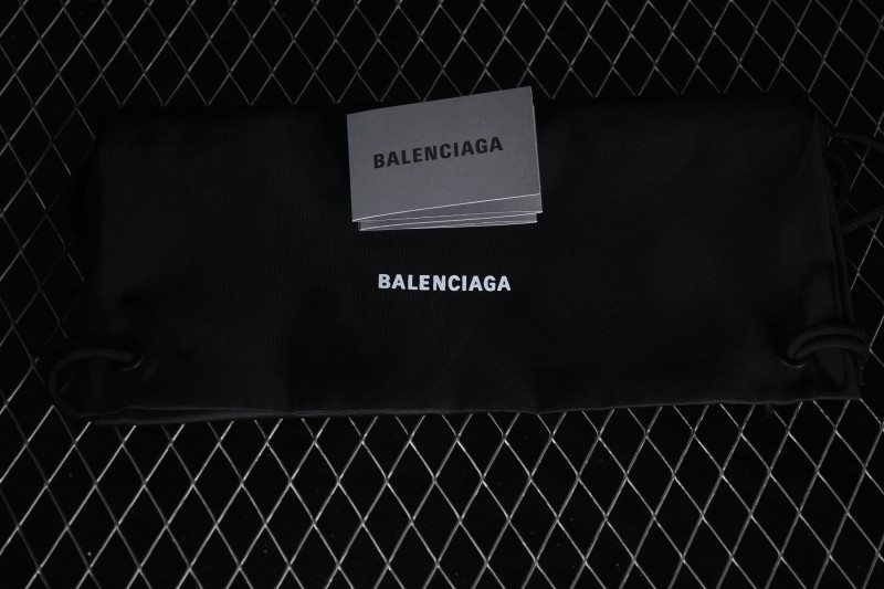 Balenciaga 3XL Interlace Running Shoes with Layered Mesh Upper and Advanced Cushioning - W3XTL1177