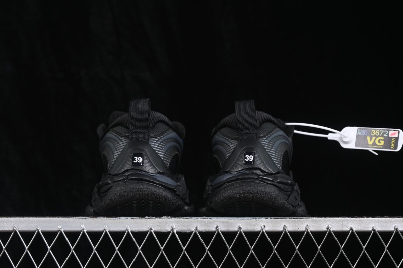 Balenciaga Triple S 2 Gradient Mesh Running Shoes with Layered Sole Design - WTRS21011