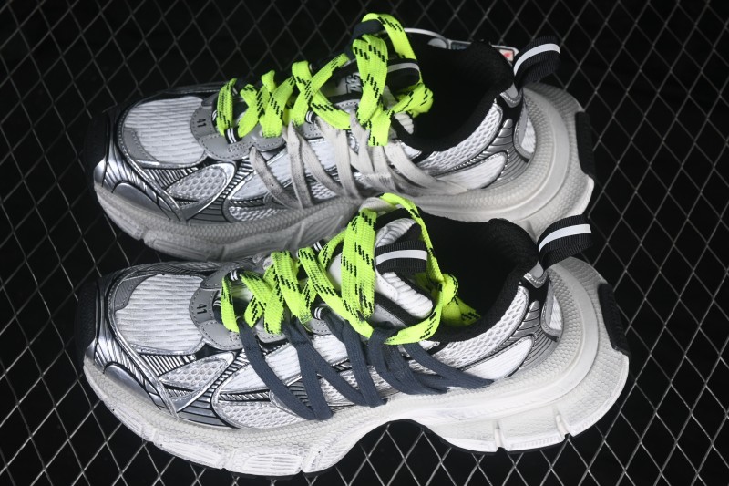 Balenciaga 3XL Interlace Running Shoes with Layered Mesh Upper and Advanced Cushioning - W3XTL1177
