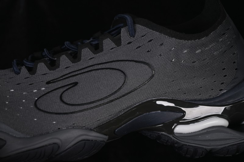 Balenciaga Anatomic Runner Low-Top Lifestyle Sneakers with Five-Toe Structure - WANRN1100
