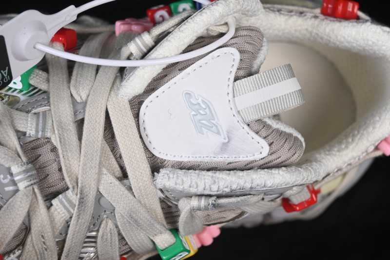Balenciaga 3XL Extreme Laces Runner Shoes - W3XBD9188