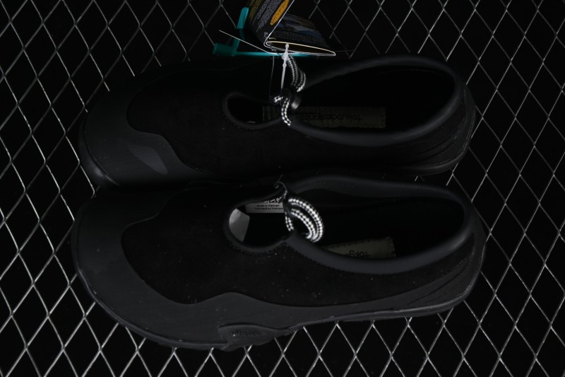 New Balance MT10 Barefoot-Inspired Lifestyle Running Shoes with Vibram Outsole and Low Drop - MT10TDS