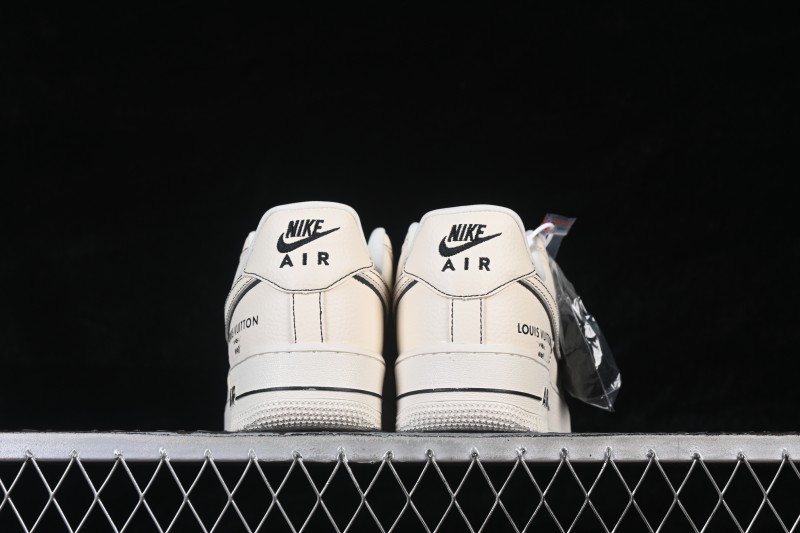 Nike Air Force 1 '07 Low Casual Sneakers in Cream White - LD1999-021