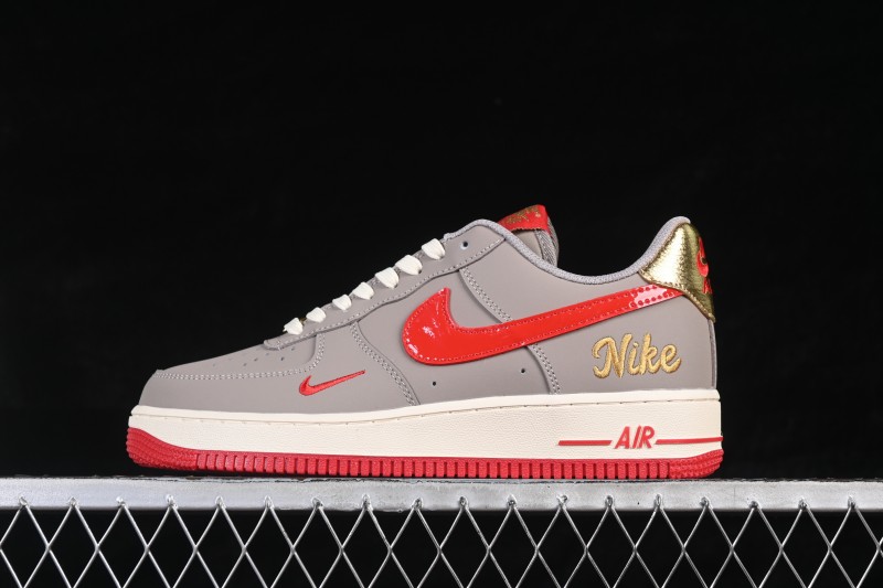 Nike Air Force 1 '07 Low Casual Sneakers with Tumbled Leather Upper and Cushioned Sole - NH0601-527