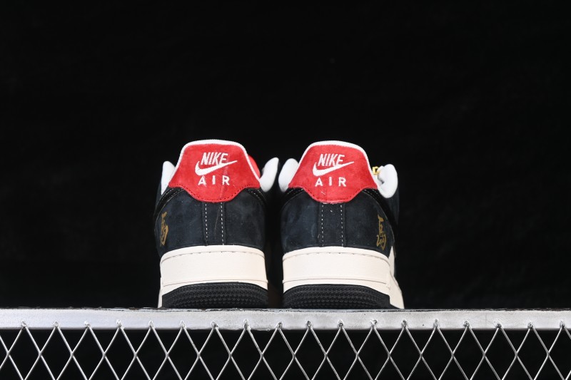 Nike Air Force 1 '07 Low Basketball Sneakers with Black and White Color Blocking - HT5088-630