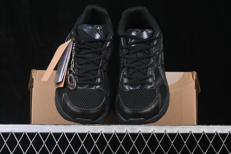 Asics GEL-1130 Retro Running Shoes with GEL Cushioning and Ortholite Insole - 1201A256-002