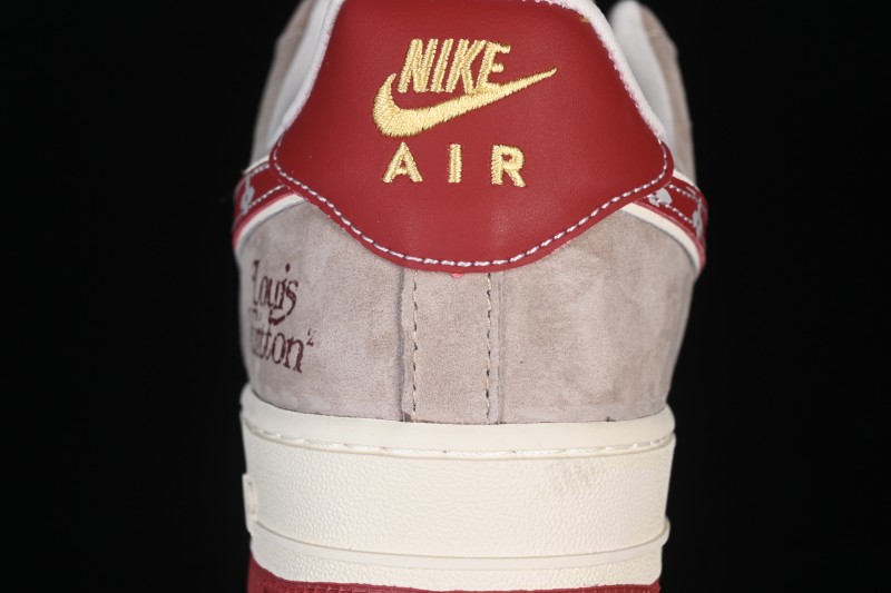 Nike Air Force 1 '07 Low Casual Sneakers with Suede Overlays and Classic Cushioning - KL1688-002