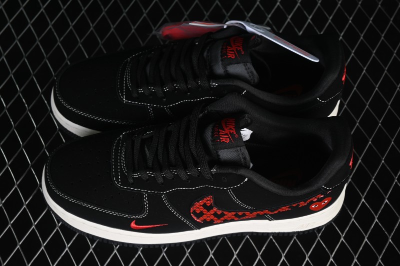 Nike Air Force 1 '07 Low x Comme des Garcons Play Black Heart Sneakers - LD1999-007