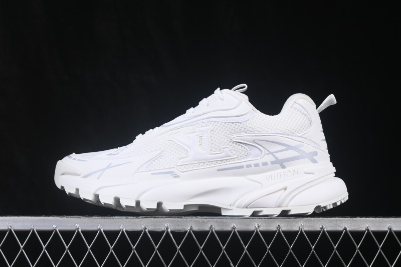Louis Vuitton Tatic Runner Casual Running Shoes with Mesh and Tech Fabric Upper - Gray