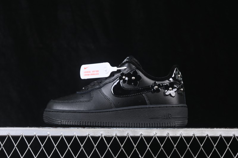 Nike Air Force 1 '07 Low Basketball Shoes with Full-Length Air Cushion - IR8637-001