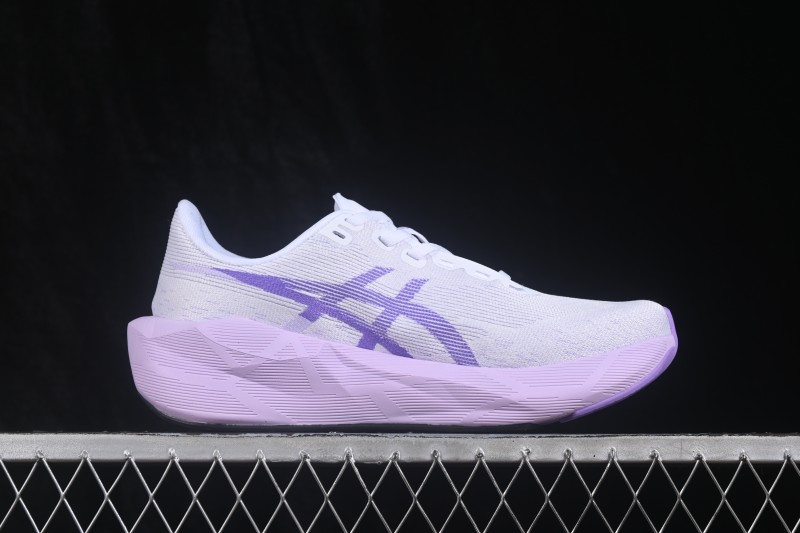 Asics Novablast 6 Retro Breathable Cushioned Running Shoes for Men - 1012C008-405