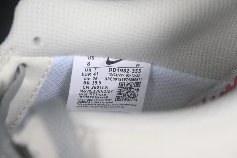 Nike Air Force 1 '07 Low Basketball Shoes with Full-Length Air Cushion - DD1982-355