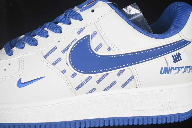 Nike Air Force 1 '07 Low Basketball Shoes with Full-Length Air Cushion - DW8806-018