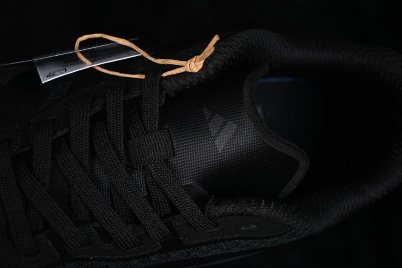 Adidas HyperBoost Edge Running Shoes with Bounce Cushioning and Breathable Mesh - HQ7588