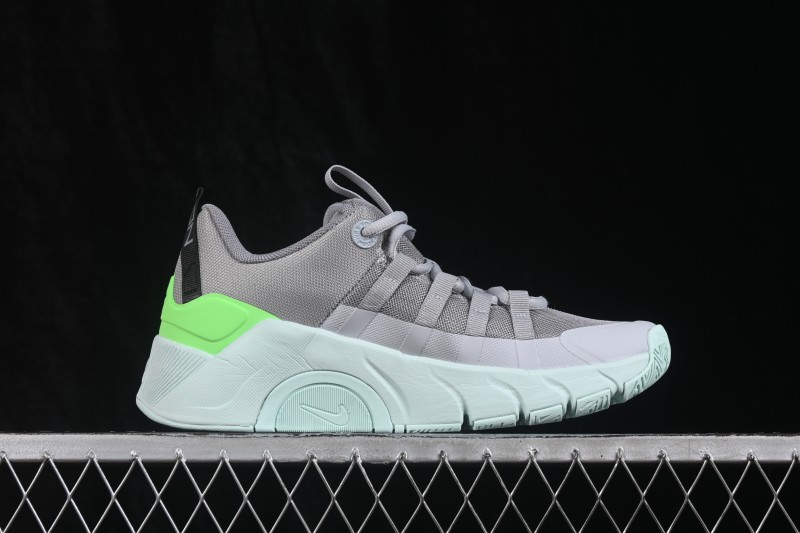 Nike Free Metcon 7 Training Shoes with Breathable Mesh and Flexible Cushioning - II7406-104