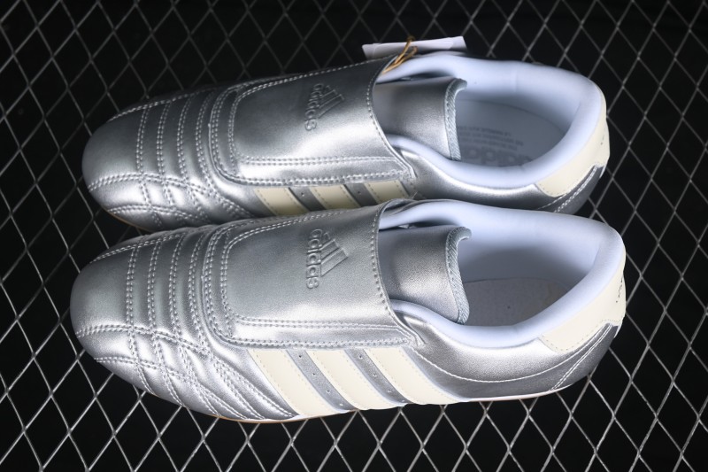 Adidas Originals Taekwondo Low-Top Training Shoes with Wraparound Fit and Non-Slip Sole - JS4023