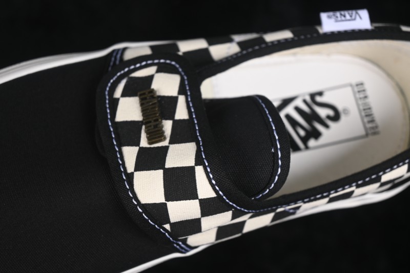 Vans Slip-On Classic Checkerboard Unisex Skate Shoes - VN0A3J9FPZT