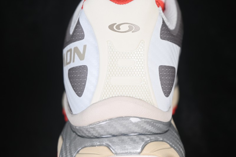 Salomon XT-4 OG Outdoor Lifestyle Running Shoes with Advanced Cushioning and Traction - 471331-26